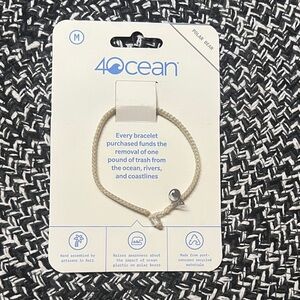 4Ocean Polar Bear Bracelet